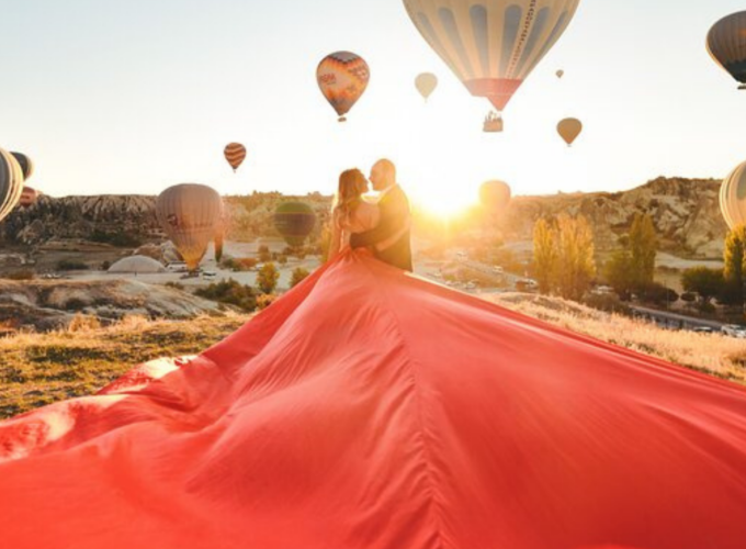 Cappadocia Enchanting Photo Shoot with Balloons included